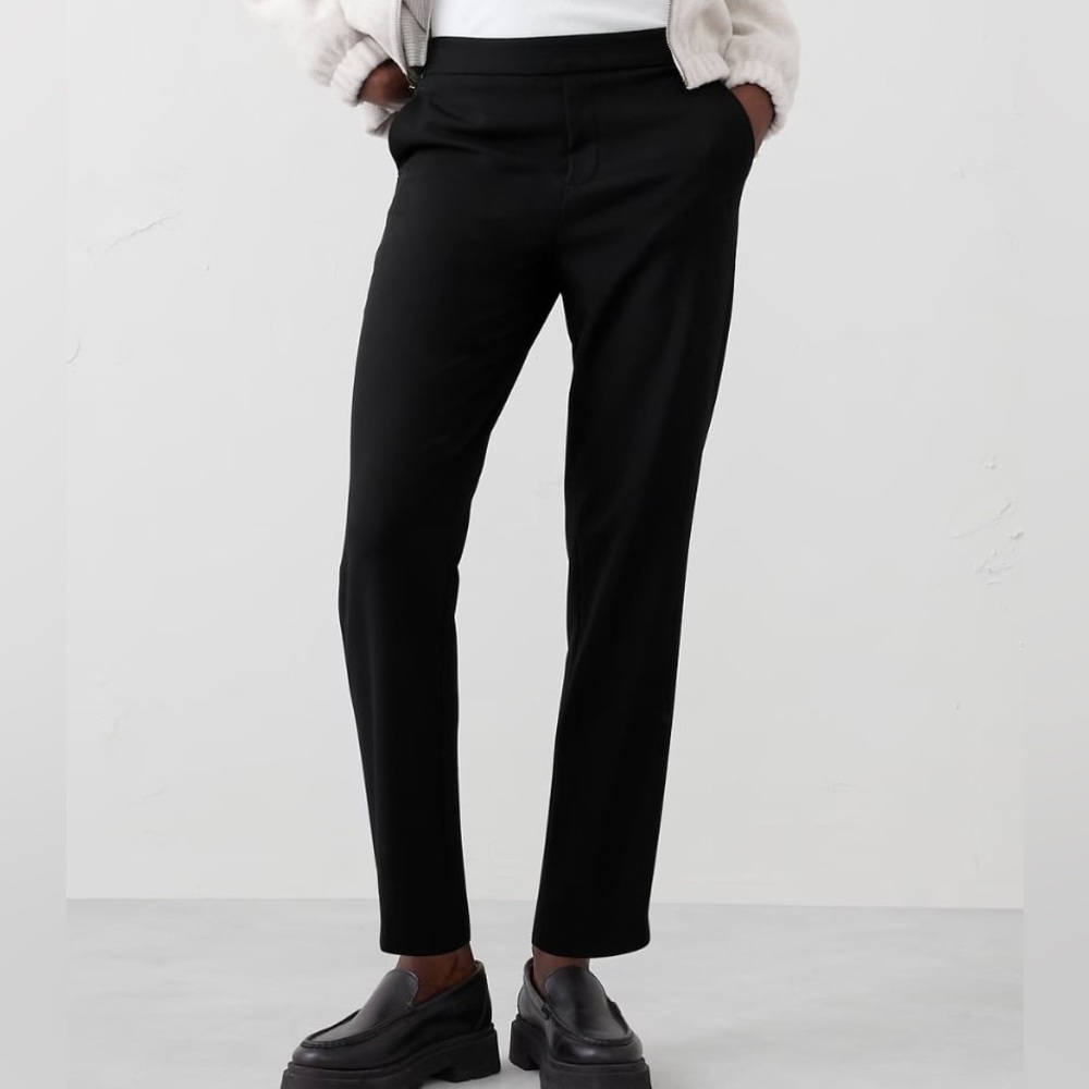 Banana Republic Hayden Tapered Pant Size 4P